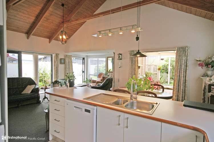 107b Ocean Road Whangamata_6