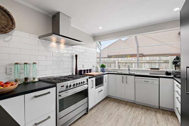 54 Silverstream Drive Mosgiel_1