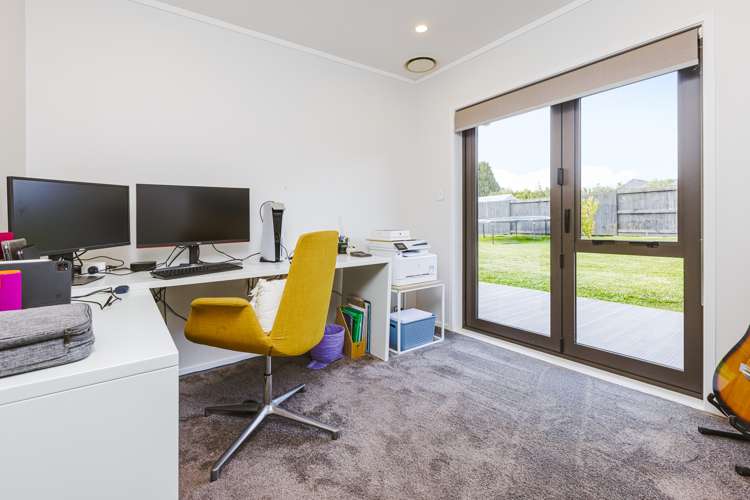 9 Elrita Place Conifer Grove_19