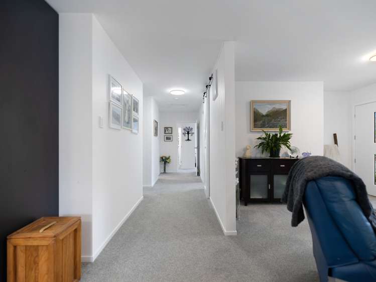 54 Swann Road Cromwell_13