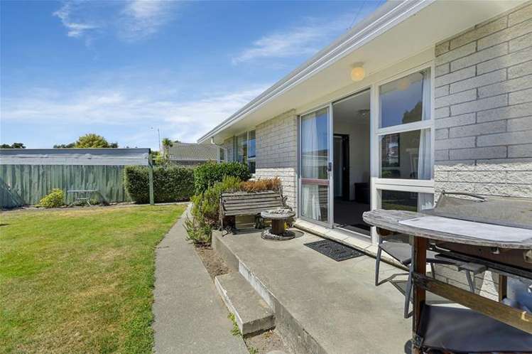 2/124 Lake Terrace Road Burwood_9