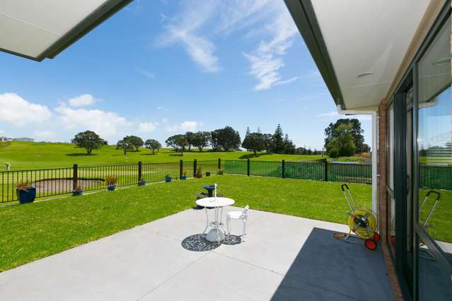 4 Golf Course Lane Waiwhakaiho_3