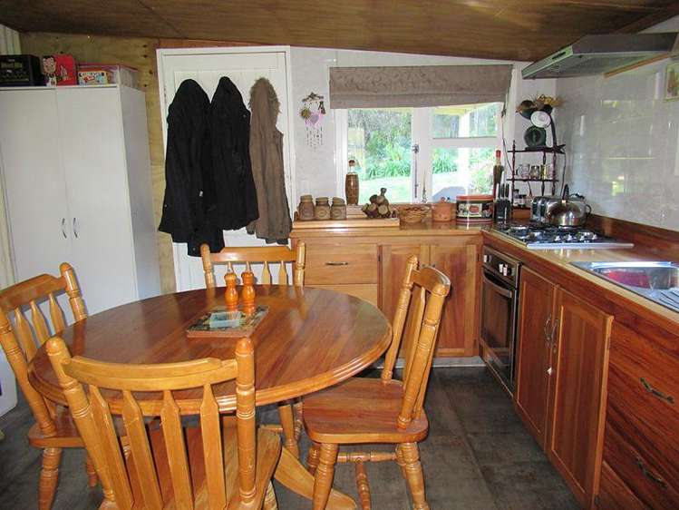 747 Tora Road Tora_4