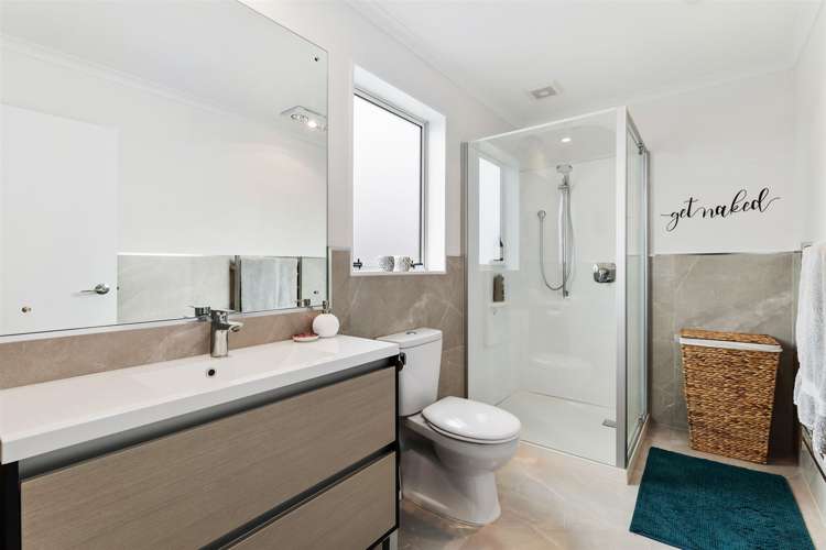 26 Couldrey Crescent Red Beach_20