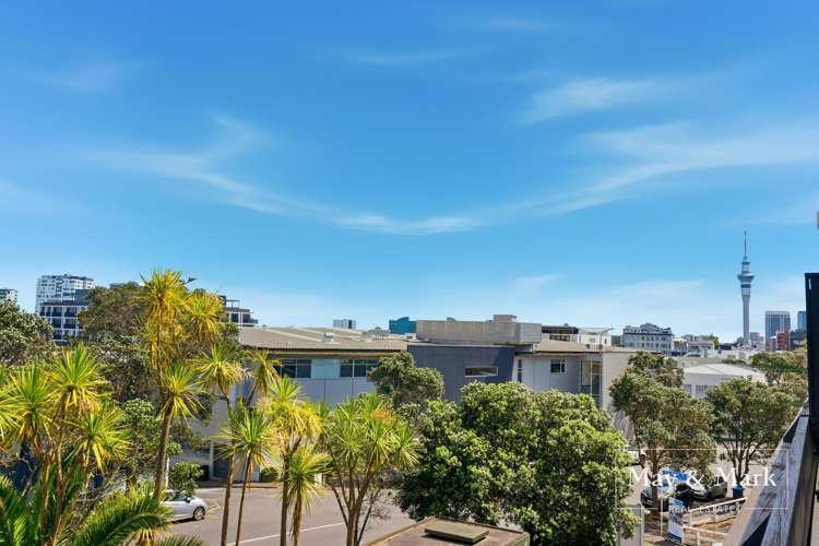 122F Newton Road Eden Terrace_9