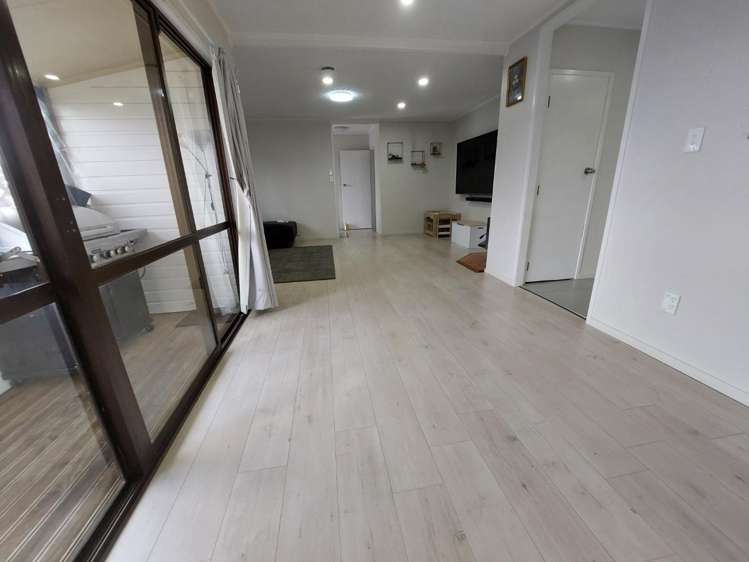 57 Anich Road Massey_9