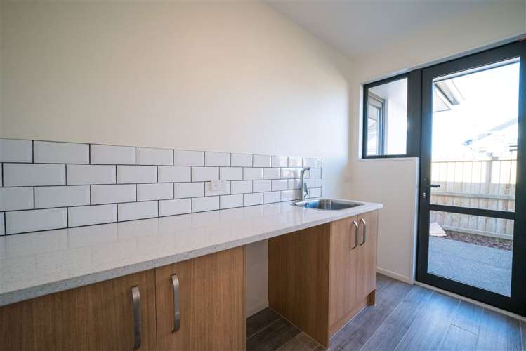 17 Edwin Ebbett Place Wigram_19