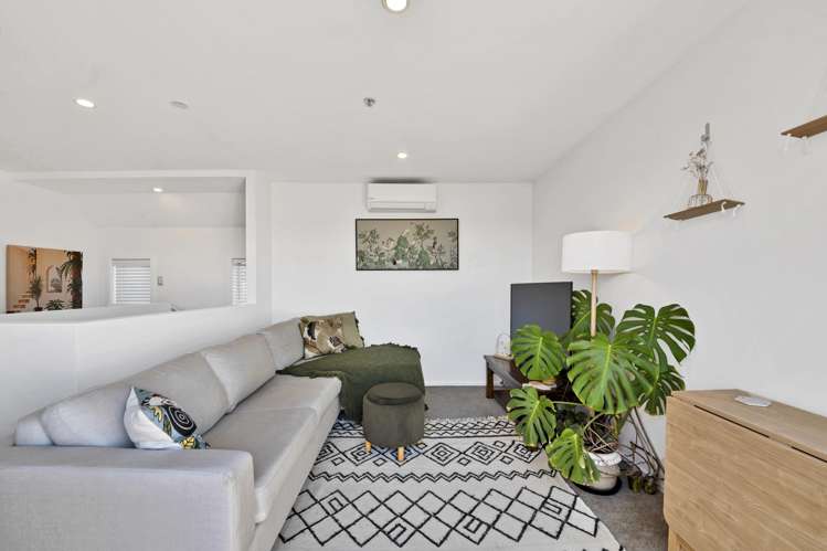 2/9 Cameron Street Sydenham_5