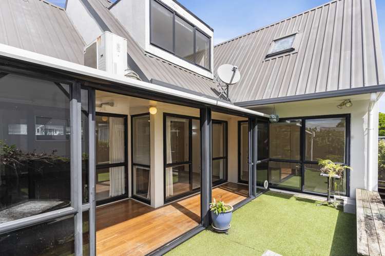 68 Saint Johns Road Saint Johns_14