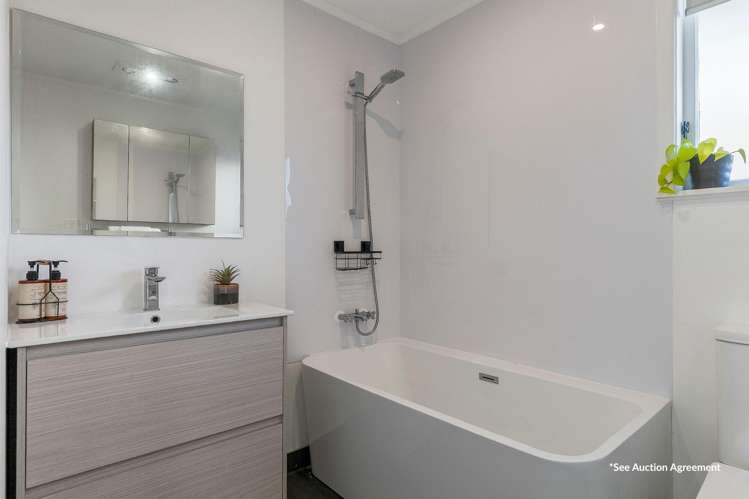 29A Acacia Road Torbay_10