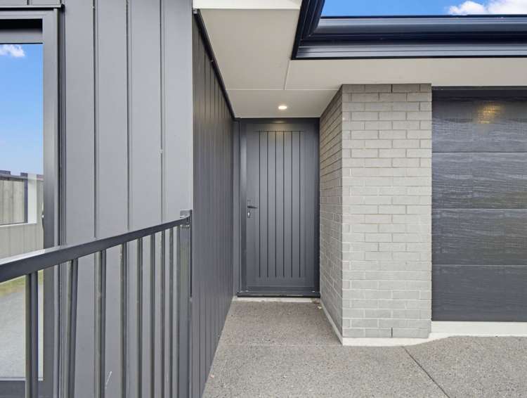 38 Crossley Avenue_3