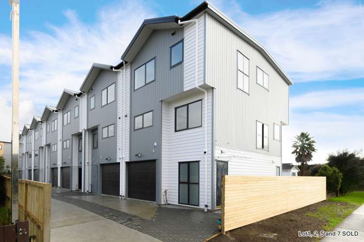 L 4,6,7,8/7 Ranui Station Road Ranui_25