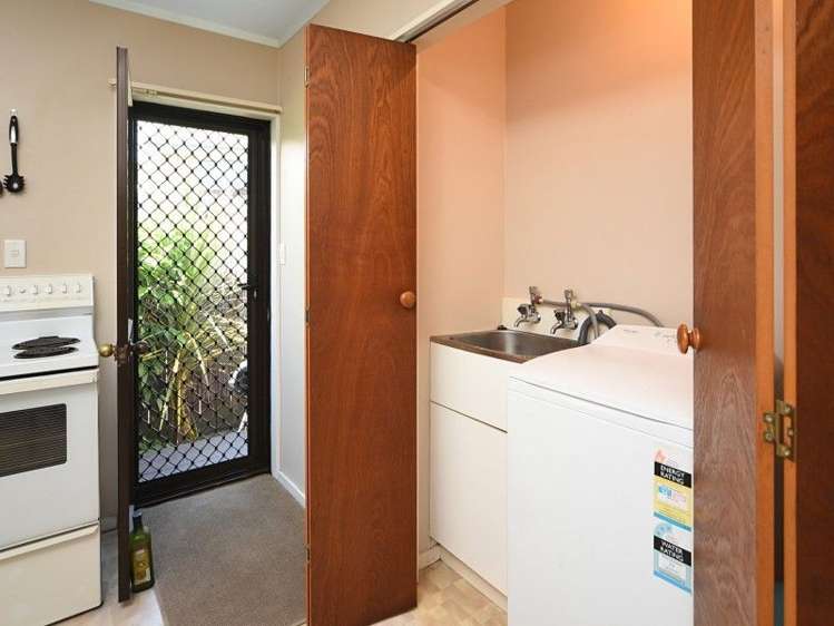 2/59 Beach Road Tahunanui_9