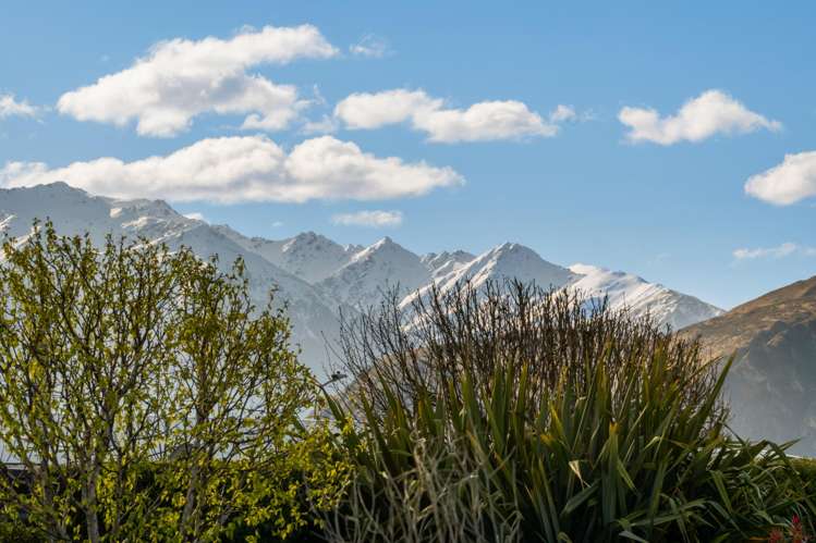 9 Perrow Street Wanaka_16