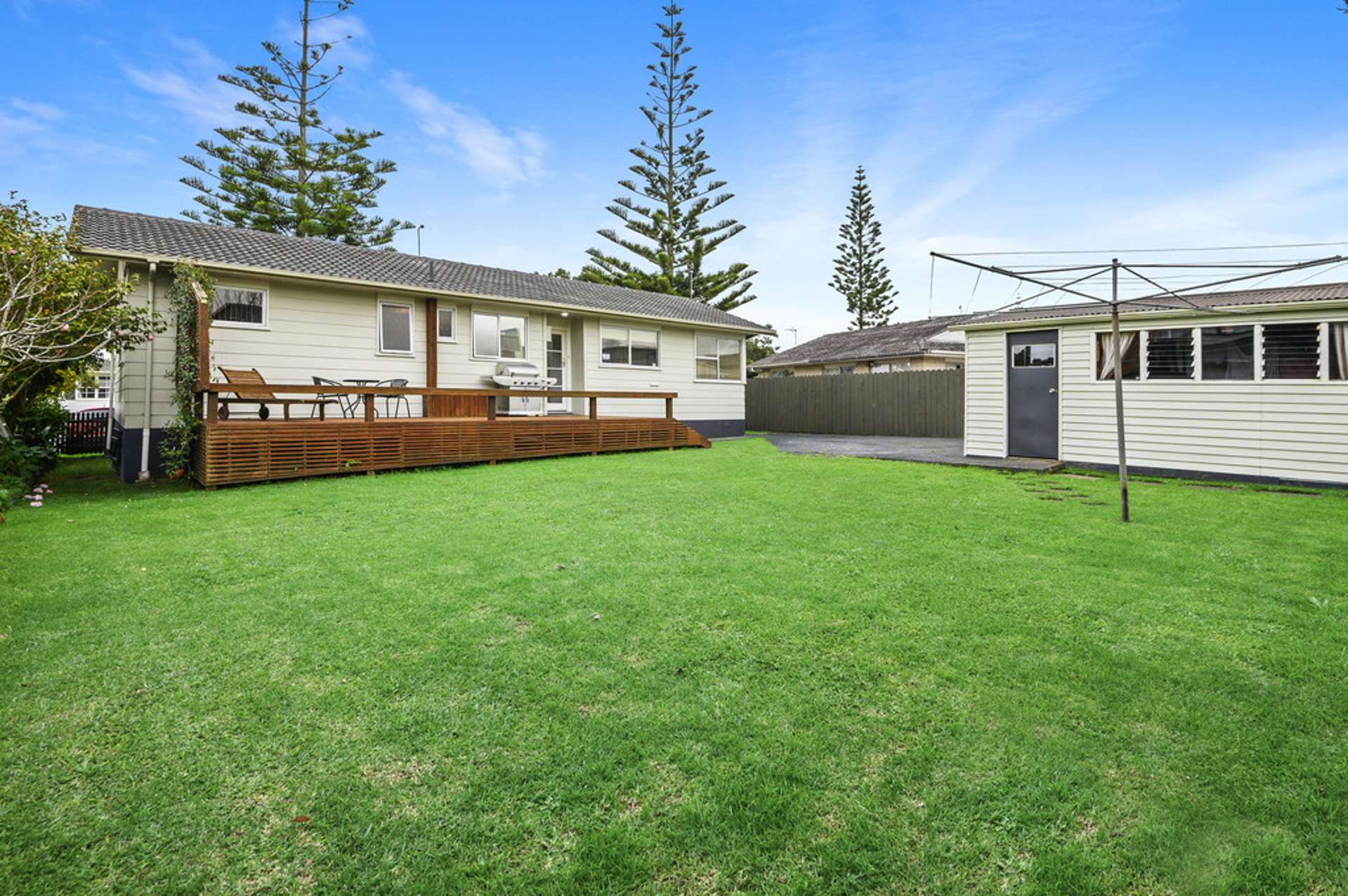 22 Reelick Avenue Pakuranga Heights_0