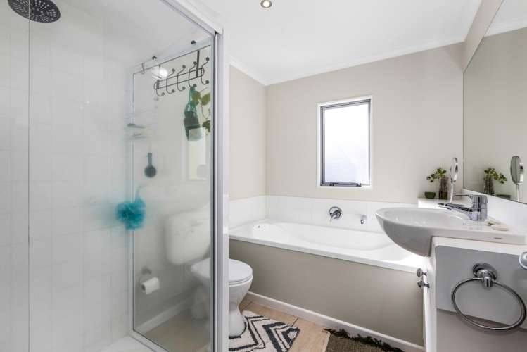 35/305 Evans Bay Parade Hataitai_15