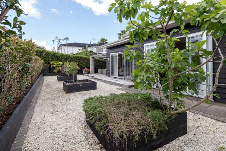 12 Tranquility Rise Mellons Bay_26