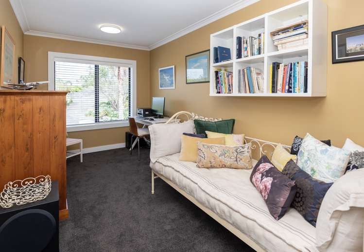 26 Estuary Views Cockle Bay_25