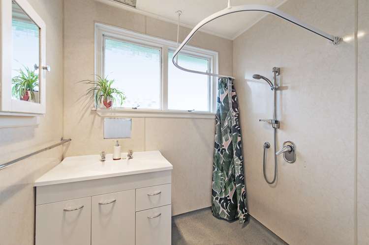 184 Horndon Street Darfield_11