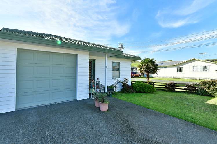 4/12 Miro Street Helensville_13