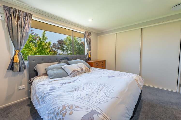 19 Hawea Street Glenwood_10