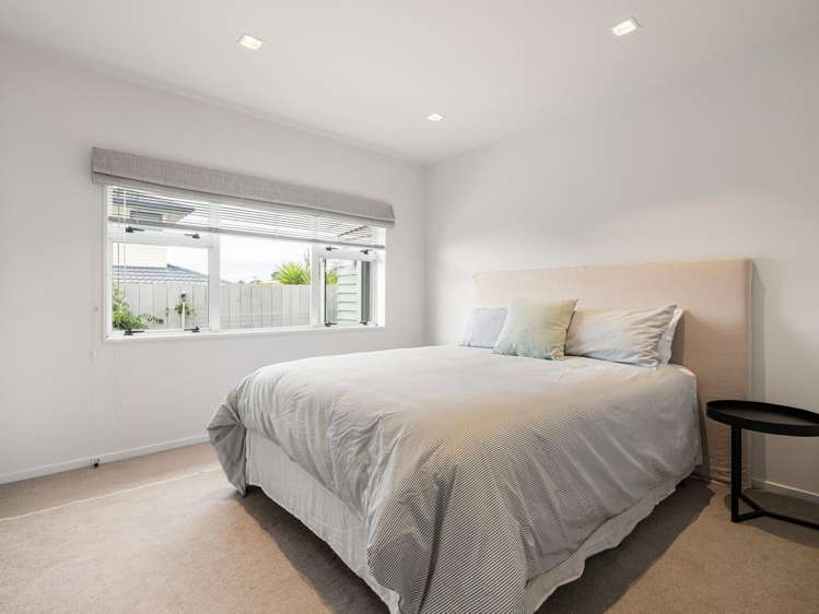220A Ocean Road Whangamata_15