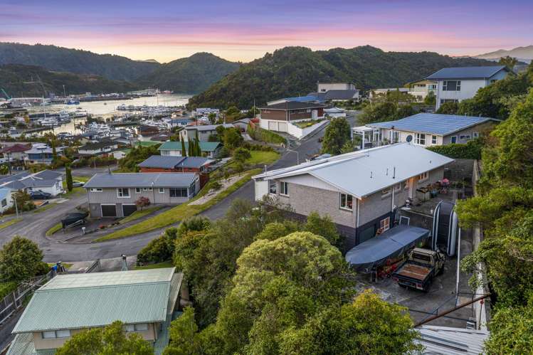 29 Seaview Crescent Picton_14