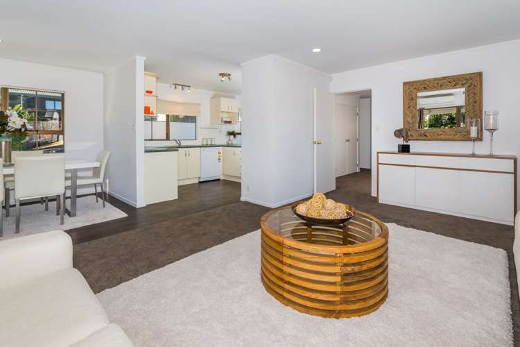 2/167 Mokoia Road Birkenhead_5