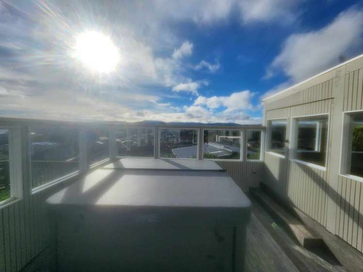 12 Kahurangi Heights Aotea_11