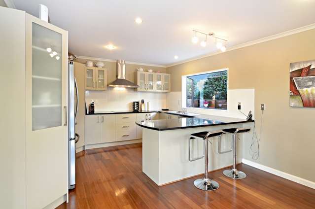 47 Baverstock Road Flat Bush_1