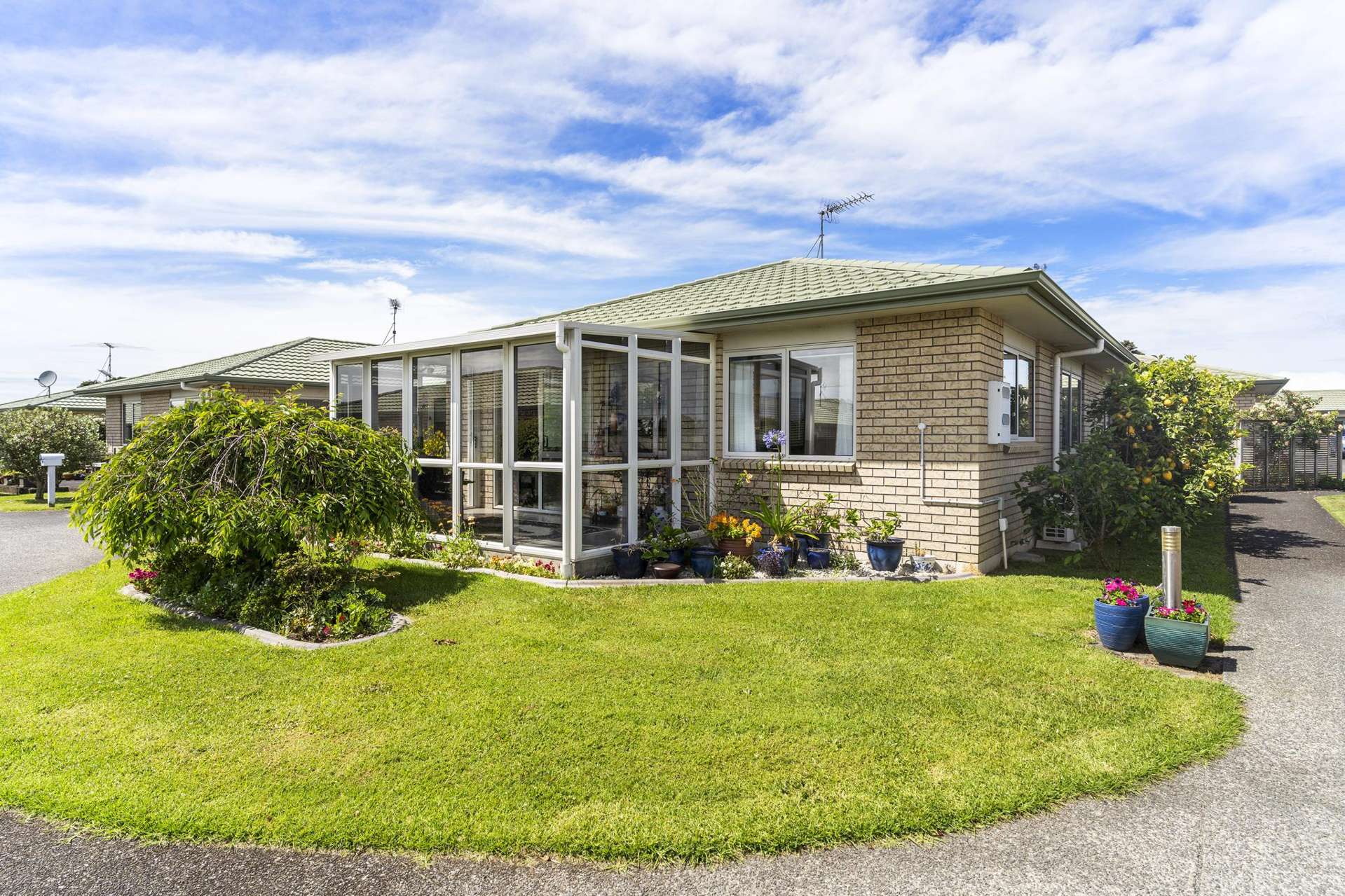 50/8 Village Place Tuakau_0