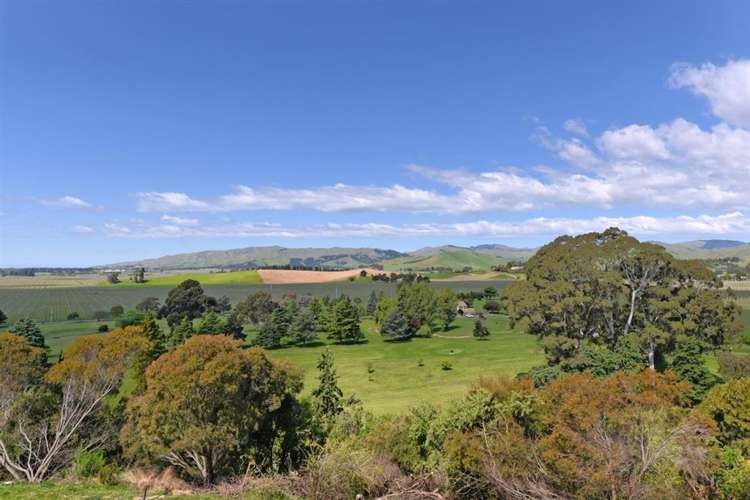 8 Golf View Close Fairhall_23