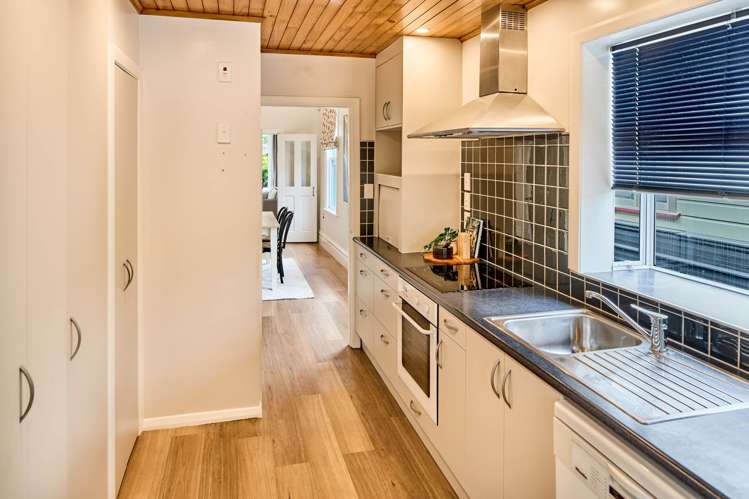 65 Bristol Square Lower Hutt_4