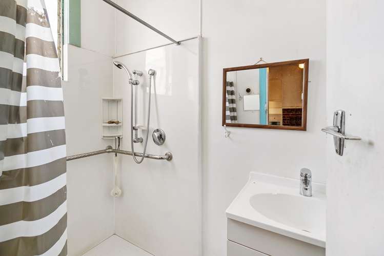 130 Church Street Seaview_8