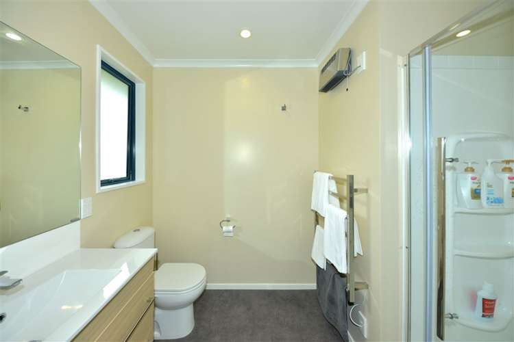 5 James Drive Diamond Harbour_12