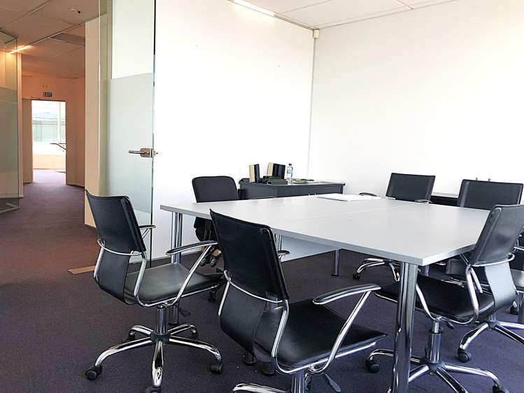 2I/3 Ceres Court Albany_6