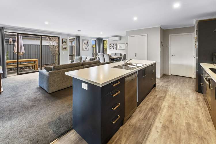 27 Youngberry Drive Richmond_5