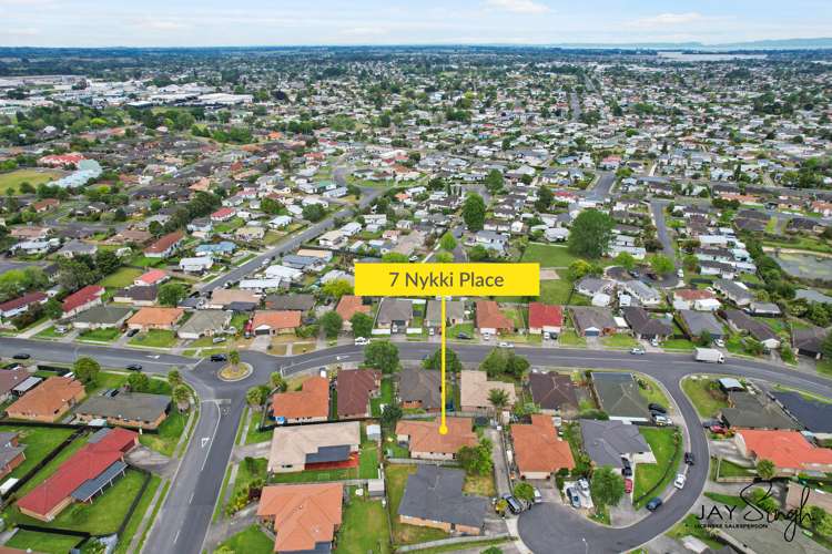 7 Nykki Place Papakura_17