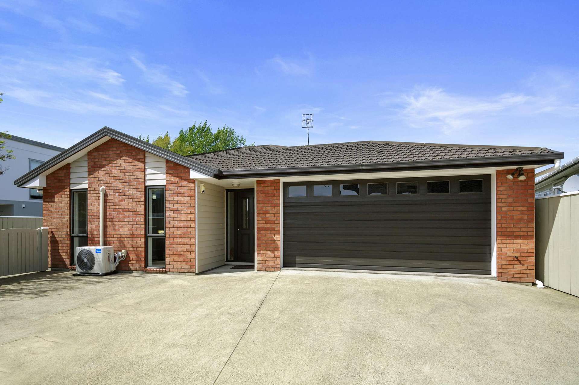3a Savage Cres Upper Hutt_0