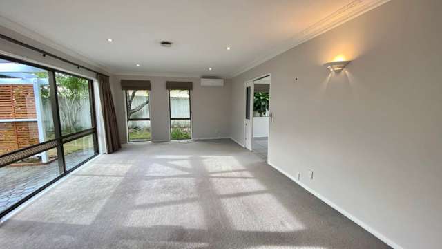 51 Vivian Wilson Drive Eastern Beach_3