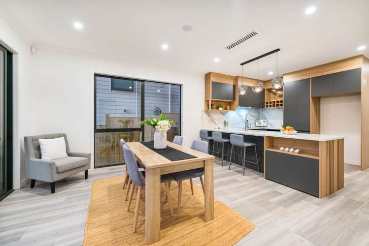 25 Christella Street Flat Bush_25