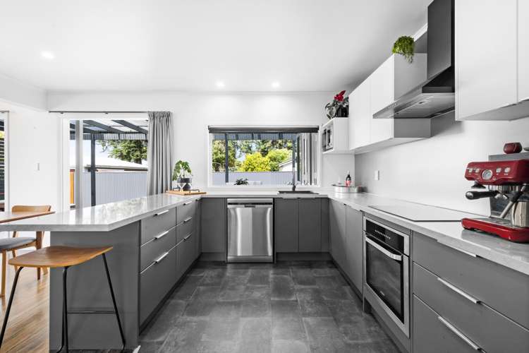 73 Coverdale Street Onekawa_10