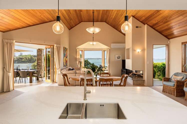 11 Fairlie Grove_2