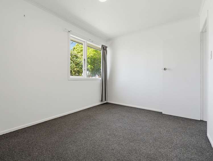 6 Clouston Crescent Fenton Park_16