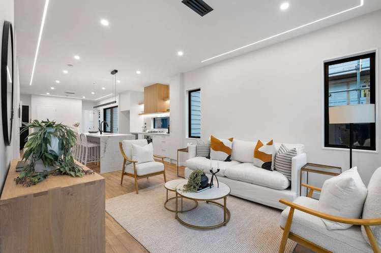 20 Tipu Crescent Wainui_8