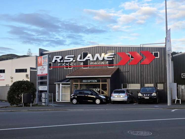 98 Main Road_0
