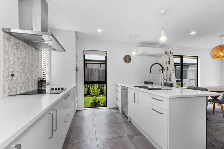 15 Avanda Avenue Rolleston_8