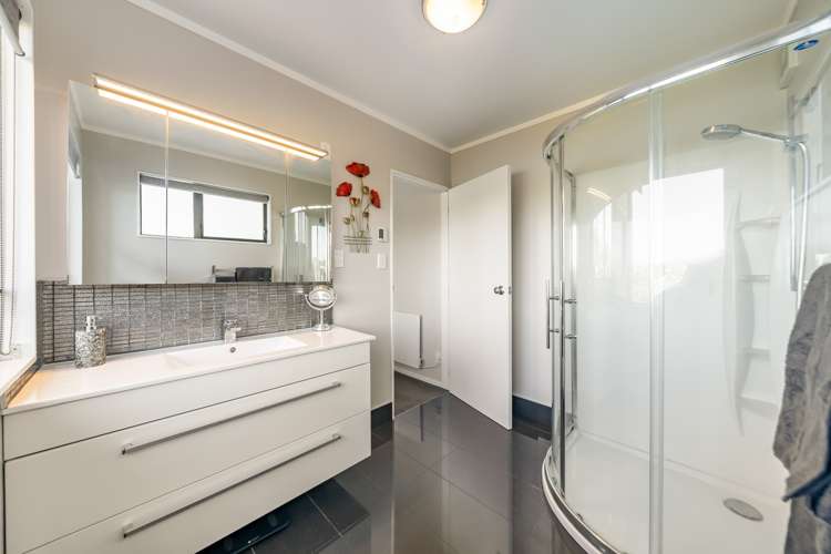 14 Spinnaker Drive Whitby_15