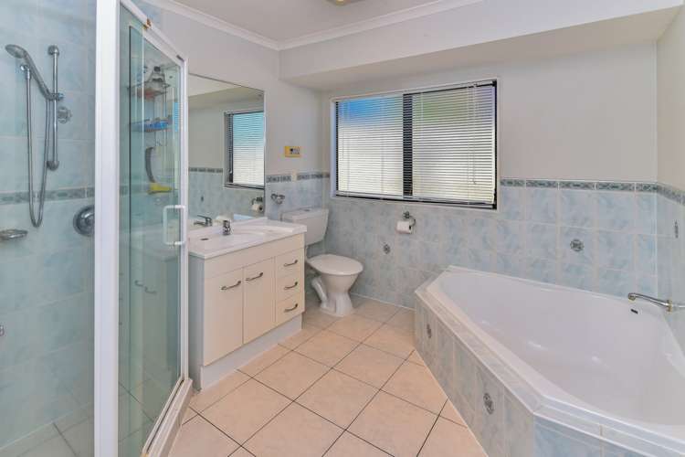 29 Trossach Place Wattle Downs_15