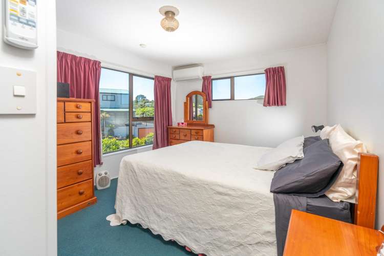 51 Percy Dyett Drive Karori_6